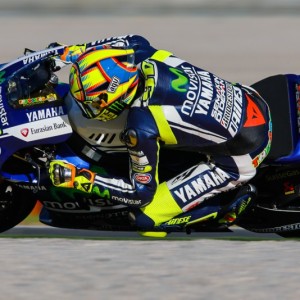 Valentino Rossi ritrova la pole a Valencia