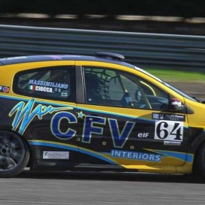 È MASSIMILIANO CIOCCA IL PRIMO PILOTA CONFERMATO DAL TEAM MELATINI RACING PER LA CLIO CUP ITALIA 2016