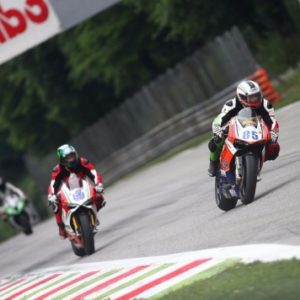 Giri liberi e una scuola per motociclisti all'Autodromo Nazionale Monza