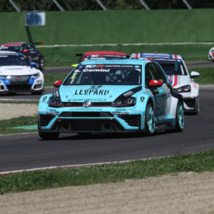 Comini and Grachev shared race victories in eventful day