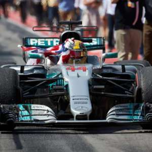 HAMILTON LEADS 1-2 MONTREAL MASTERCLASS