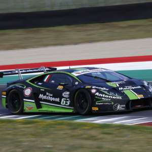 Mugello, Agostini-Zampieri  (Lamborghini Huracan) dominano le due sessioni di prove libere