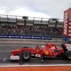 Delirio Rosso al Motor Show con la Ferrari e Giovinazzi