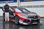 Tiago Monteiro to miss start of WTCR season