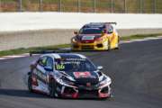 Six Civic Type R TCRs at Hungaroring