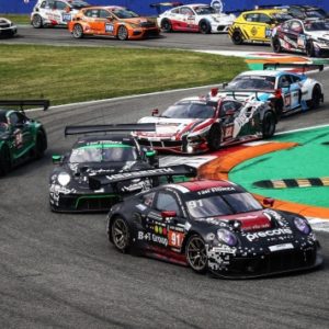 Tripletta Porsche alla Hankook 12H Monza