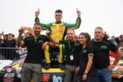 Vladimiros Tziortzis balla sotto la pioggia: il cipriota trionfa nel weekend della EuroNASCAR 2 a Brands Hatch