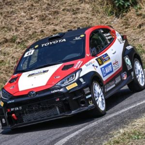 A Simone Di Giovanni la seconda manche della GR Yaris Rally Cup:  il campionato monomarca si esalta in agonismo sulle strade del Rally Due Valli
