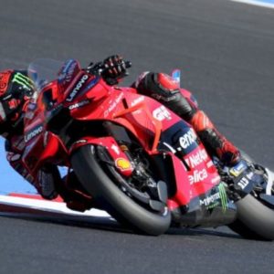 GRAN PREMIO PRAMAC DELL'EMILIA-ROMAGNA: 'PECCO' BAGNAIA VINCE LA SPRINT, DOMANI ALLE 13.00 LA GARA.