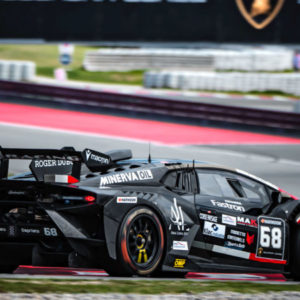 DL Racing ad alto ritmo nel Super Trofeo a Barcellona