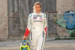 L'italiana Arianna Casoli sarà la prima donna a competere nella Serie NASCAR Brasil